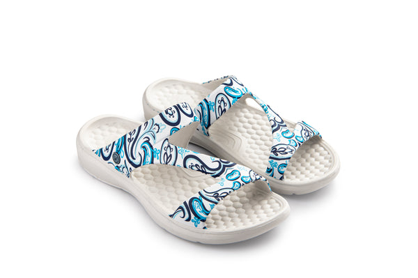 Everyday Sandal - Graphic Light Grey Paisley