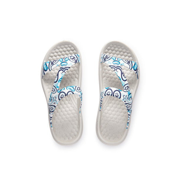 Everyday Sandal - Graphic Light Grey Paisley